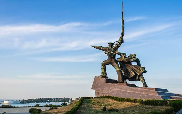 Севастополь город-герой памятники