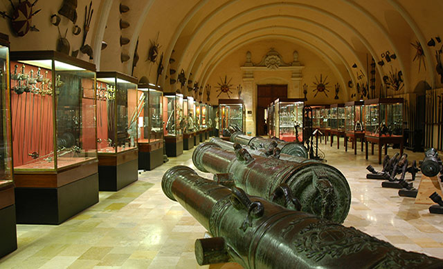 Самый интересный музей Москвы Оружейная палата